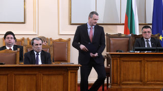 Цветлин Йовчев: Справяме се по-добре от предишните управляващи (видео)