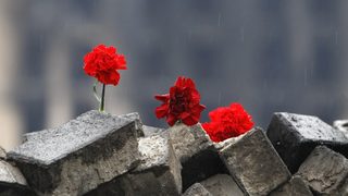 "Ройтерс": Западът се чуди как да спасява Украйна