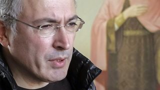Ходорковски призова руснаците да не спазват "неморалните закони" на страната