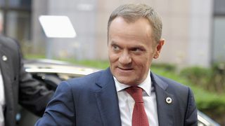 Доналд Туск: Санкциите на ЕС срещу Русия започват от понеделник