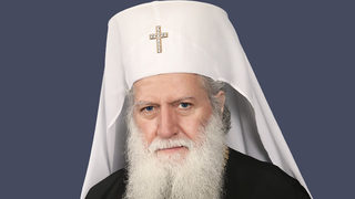 Православната църква се готви да се произнесе за гей-браковете, евтаназията и трансплантациите
