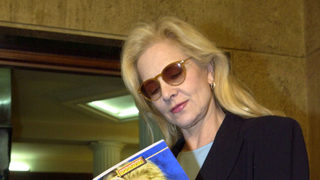 <span class="highlight">Силви</span> <span class="highlight">Вартан</span> стана почетен гражданин на София