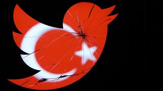 Давутоглу: ЕС да се консултира с нас преди да коментира блокирането на Twitter и YouTube