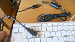 <span class="highlight">Foxconn</span> предлага промяна на USB порта