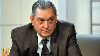 Абсурдно е да има фиксирани бюджети за болниците, заяви председателят на Лекарския съюз