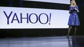 Yahoo иска да измести Google като основна търсачка в устройствата на Apple