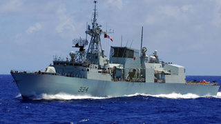 И Канада изпраща боен кораб в Черно море
