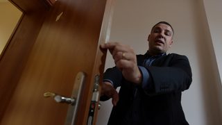 И съдиите видяха влагата в новата сграда на Районния съд, ДНСК я смята за годна