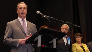 Фараж: ЕС имаше пряка роля в преврата в Украйна