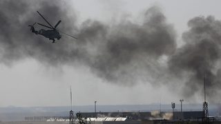 Боевете в Донецк продължават, загиналите са между 20 и 200 (видео)