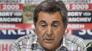 Богдан Николов бил готов да помага на автомобилния <span class="highlight">спорт</span>