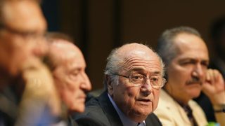 Сеп Блатер: Обвиненията срещу Катар 2022 са расизъм и дискриминация