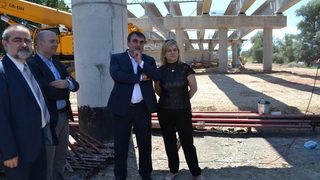 Строежът на магистрала "Струма" върви по график, каза министър Терзиева (видео)