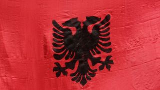Албания получи статут на кандидат-членка на ЕС