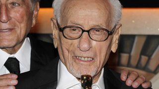 На 98 години почина холивудският актьор Илай Уолак