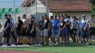 "Левски" загуби с 0:3 от "Берое" в контрола с грозни сцени в края