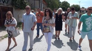 Хисарско село протестира срещу обгазяване