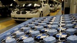 БМВ изтегля 1.6 млн. автомобила