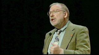 Как най-лесно се обира банка? Отвътре.