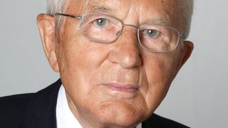 Най-богатият човек в Германия Карл Албрехт почина на 94 г.