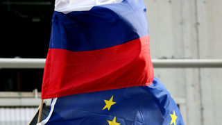 ЕС постигна предварително споразумение за икономически санкции срещу Русия