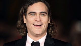 Хоакин Финикс уговаря срещата си с Доктор Стрейндж на големия екран