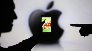 Китай отрече твърденията, че е налагал забрана върху продуктите на Apple