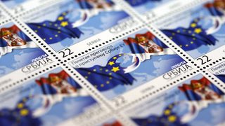 Министърът на отбраната на Сърбия: Напрежението между Русия и ЕС не е наш проблем