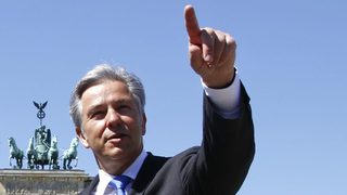 Кметът на Берлин обяви оставката си (обновена)