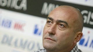 Найден Найденов: <span class="highlight">Камило</span> <span class="highlight">Плачи</span> разби националния отбор (видео)