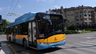 Всички 50 нови тролеи вече се движат по столичните улици
