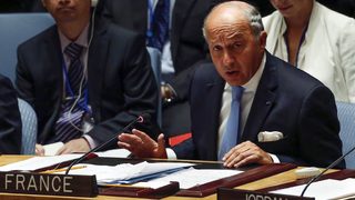 Франция и Саудитска Арабия ще подпишат търговски споразумения за $12 млрд.