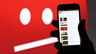 Русия обмисля въвеждането на "такса YouTube"