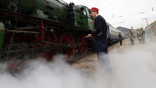 Фотогалерия: Влакът Будапеща-Техеран - новата луксозна играчка