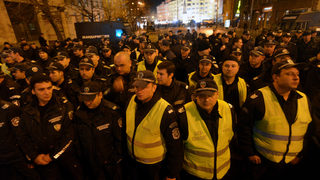 Полицаи, служители в спецслужбите и пожарникари ще протестират