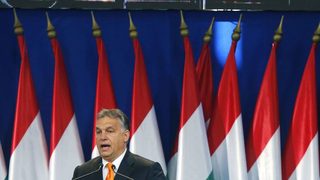 САЩ наложиха "руски санкции" срещу 6 унгарски държавни служители