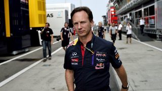 Заплахите от малките екипи вредят на F1, твърдят "Мерцедес" и "Ред бул"