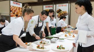 Българските емблематични готвачи в HRC Culinary Academy