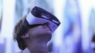 Samsung и <span class="highlight">Oculus</span> подготвят нови устройства за виртуална реалност