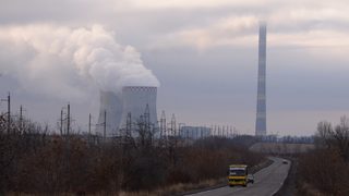 Сепаратистите "национализираха" енергетиката в Донбас
