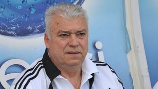 Христо Бонев остава в стабилно, но критично състояние