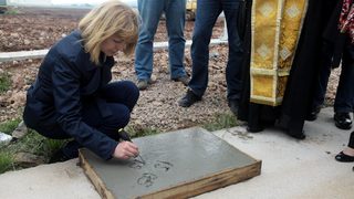 В година <span class="highlight">на</span> избори Фандъкова ще открие завод за боклук и нови спирки <span class="highlight">на</span> метрото