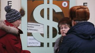 Вицове за кризата: Рубли имаме, пари не останаха
