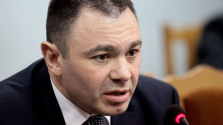 <span class="highlight">Петко</span> <span class="highlight">Сертов</span> е в Гърция. МВР го призова през медиите да се обади (допълнена)