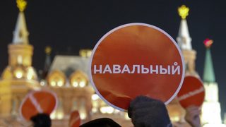 Московски съд отхвърли искането на властите за постоянен арест на Навални