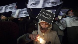 Изпълнителният директор на "Ню Йорк таймс" нападна критик на позицията му за "Шарли ебдо"
