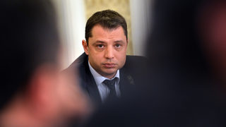Депутатите си дадоха още седмица <span class="highlight">за</span> внасяне на промени в закона <span class="highlight">за</span> енергетиката