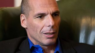Гръцкият финансов министър предложи "умно дългово инженерство" вместо отписване на дълга