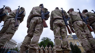 Военните вече ще получават 300 лв. месечно за храна