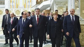 Оригиналът: Какво се договориха в Минск за примирието и бъдещето на Украйна